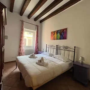 Residenza Montecchi Apartamento