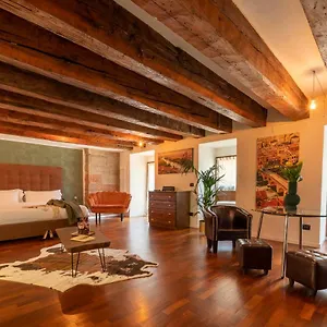 Gasthof Aurelia Luxury - Piazza Delle Erbe, Verona